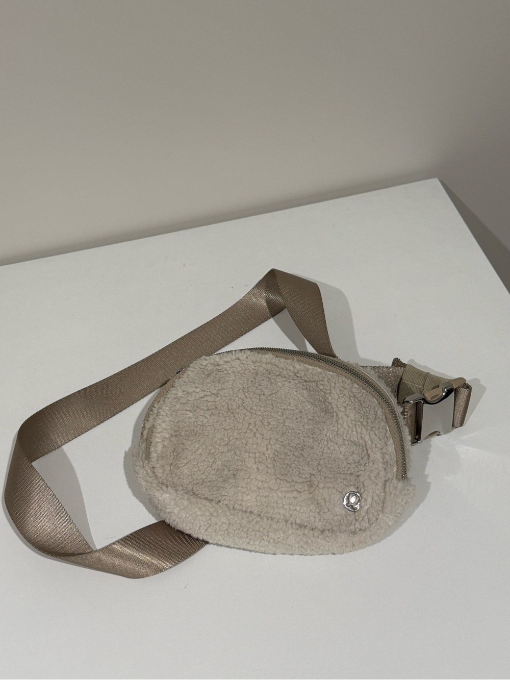 lululemon Plush Sherpa Belt Bag in Beige